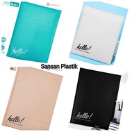 White mailer bubble envelope / hello series white mailer bubble envelope
