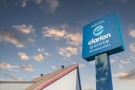 Clarion Pointe Quebec Airport