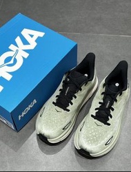 HOKA ONE ONE Clifton 9馬拉松訓練跑步鞋 綠色