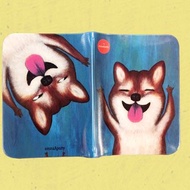 emmaAparty插畫護照夾:搖滾柴犬