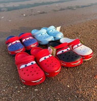Cars x Crocs car Classic clog Lightning McQueen 洞洞鞋 拖鞋 涼鞋  紅色 藍色 白色 黑色