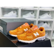 New Balance 2002RProtective Bag Retro Orange Retro Sports Running Shoes for Men and Women Sneakers