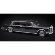 CMC 1/18 - Mercedes-Benz 600 Pullman (W100) Limousine model car