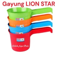 Lion star plastic dipper / Lion star bath dipper 1,5lt