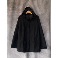 Uniqlo Jacket ((CODE 7921))