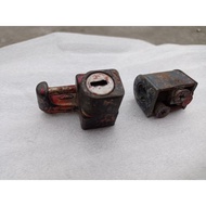 Helmet holder honda C70 C50 C90 GL MaX pro original used