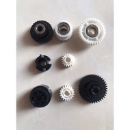 Good quality 7502 Ricoh 6002/ 6502/ 7502/ 8002 tray gear set - 8 pieces