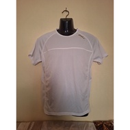 2XU men's sports t-shirt size XS
