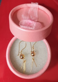 10k gold dangling earring