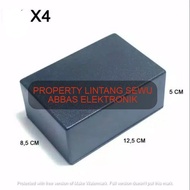 PLASTIC BOX X4 8.5 X 12, 5 X 5 CM