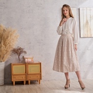 [CUMAR] Lace Hollow Striped Loose Pleated Long Skirt Black Card