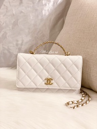 22S最新爆款 專屬VIP款式 非常難買 最矚目CHANEL字手柄系列 全新現貨  Chanel Wallet On Chain with Top Handle 英文字手柄 WOC (黑色 BLACK