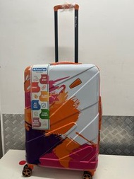 Peter Pan 25 inch luggage Peter Pan 25 吋塗鴉設行李箱 66 x 42 x 25cm
