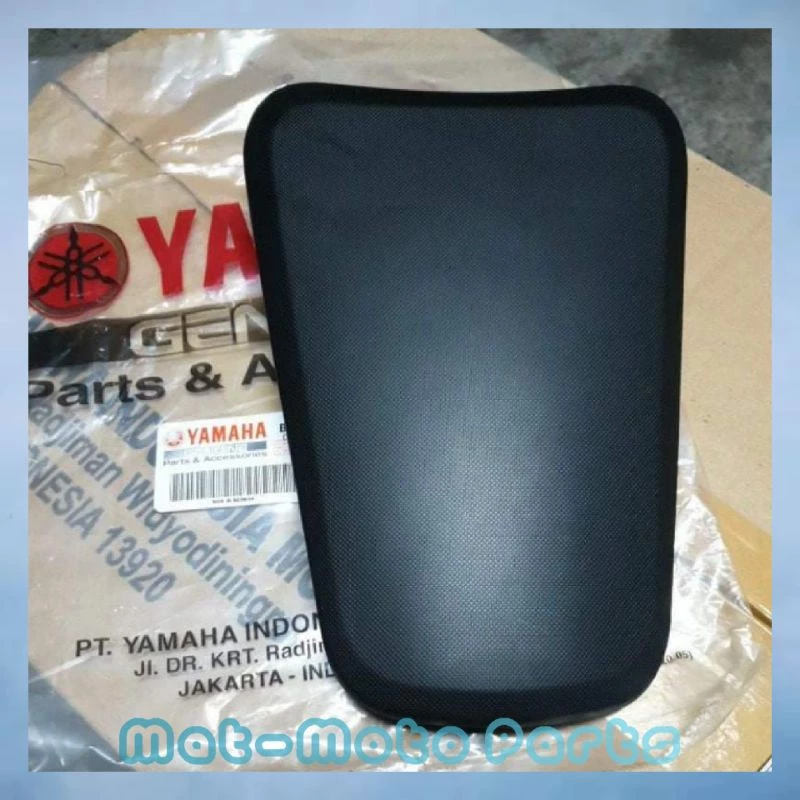 Gas TANK COVER Aerox v2 Yamaha Genuine Parts- ORIGINAL