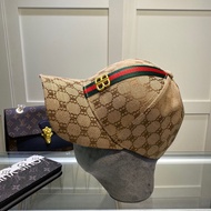 CHAI777 Black White CC Classic Bucket Hat