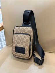 💜COACH 蔻馳 CV763 WEST 牛皮 男款 斜挎背包 胸包Cowhide Men's Crossbody Bag