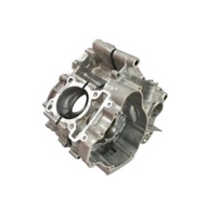 50C-E5150-00 YAMAHA 135LC V2 V3 5 SPEED ENGINE CRANKCASE ORIGINAL HLY LC135 LCV2 LCV3