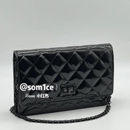 Chanel • 22a手工坊全黑2.55 So Black漆皮Woc鏈條包 近新有卡