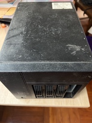電腦機箱 NAS