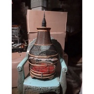 sangkar burung perkutut bahan rotan model kerucut