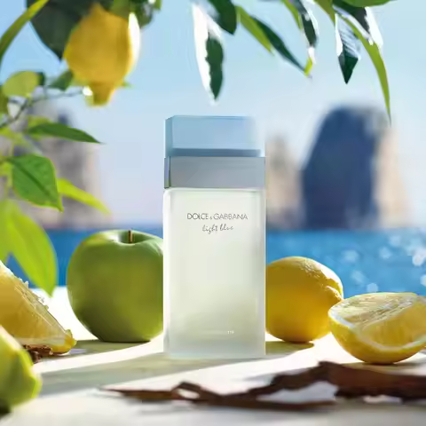 Dolce&Gabbana Light Blue perfume The fresh sea breeze of the Mediterranean Sea is fresh, transparent