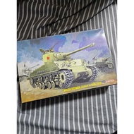[Ready Stock, If You Have Any Questions Contact] Dragon 1/35 M4A3E8 Sherman Tank JGSDF Version