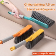 AIGE large handle scrubbing brush, toilet scrubbing brush, removes hard stains.