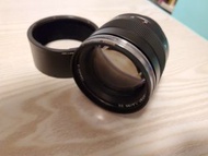 Zeiss planer 85mm 1.4 ZE-Canon mount