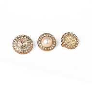 naelofar Tiga Sekawan Crystal Brooch Set