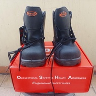 Dr.OSHA Maverick Ankle Boot 3290 Black - Premium Leather Classic