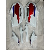 CB150R 2024 White Set With Stickers