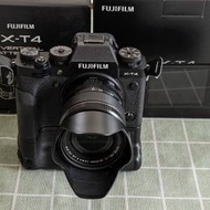 Fujifilm X-T4 &amp; BATTERY GRIP VG-XT4 &amp; XF18-55 2.8/4 99%NEW