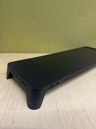 POUT EYES 8 電腦螢幕架 (支援 QI 無線充電與多功能擴充)