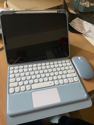 Ipad air (10.9寸)天藍色- 藍牙鍵盤保護套，送滑鼠及毛氈袋