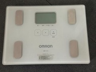 OMRON HBF-212 體重秤 體脂計
