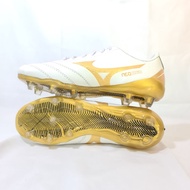 Latest Mizuno Football Shoes Special Edition. Size (38 - 43)