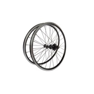 TIERA WHEELSET 451 Front and back