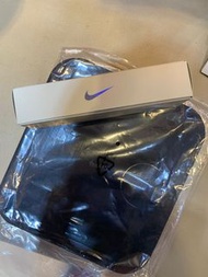 nike adapt bb 充電板連配件