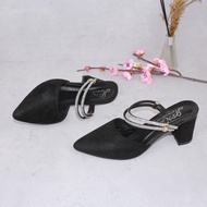 Giày cao gót vuông 7p bít mũi da nhung dây xoàn 2 kiểu mang - BM70