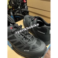 Shimano ET500 Non-Cleat Cycling Shoes Original
