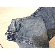 ［服飾］ UNIQLO U系列 高腰寬褲 牛仔褲 24