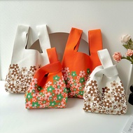 Floral Knit Handbag Small Handbag Fashion Mini Bag Handmade Phone Bag Commuter Cross-body Bag