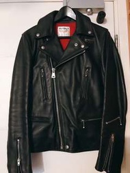 Lewis leathers 402T