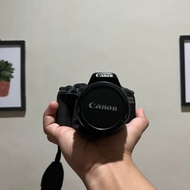 camera canon d550 second