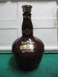 candy尋寶樂園..ROYAL SALUTE 皇家禮炮21年蘇格蘭威士忌....2011年空酒瓶