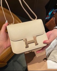 Hermes Constance 19