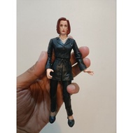 1998 McFarlane X-Files Fight The Future Dana Scully Action Figure