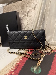 多年正版正貨商標門市現貨 可免息分期 chanel cc caviar black flap wallet 黑色 荔枝皮 金扣 長銀包 袋 中古 復古 日本中古 古董袋 woc