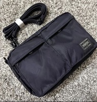 💎官方認證商戶💎Superb 日本PORTER   TANKER系列城市通勤單肩斜挎細背包 背面可穿腰帶 黑色