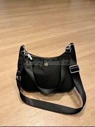 💚Brand New✨Lululemon City Essentials Shoulder Bag 4L腋下包 單肩包 斜孭袋